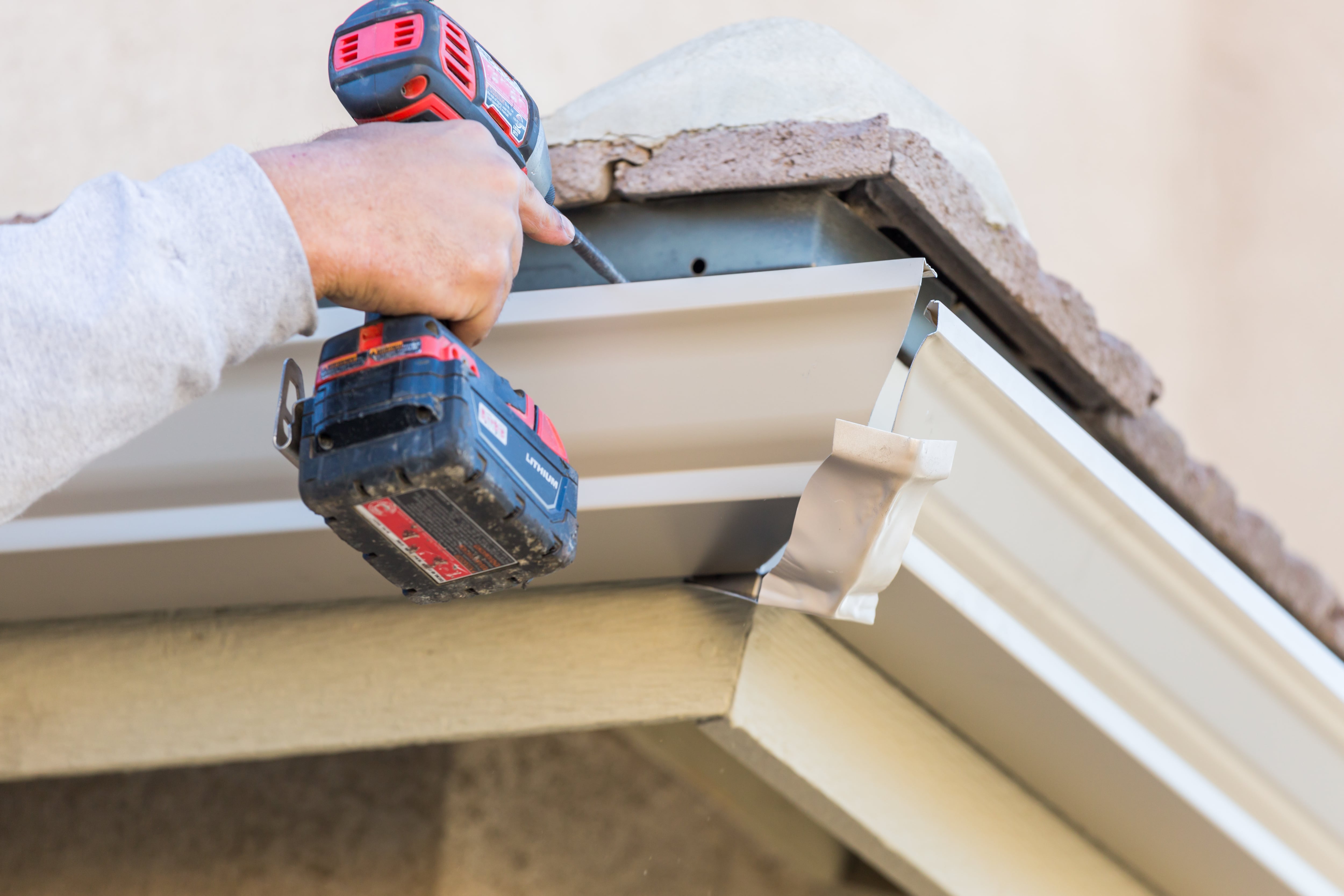 Gutter replacement process in London